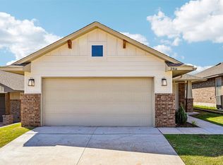 2916 NW 196th Pl, Edmond, OK 73012