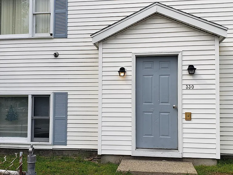 330 Harvard St — Photo 12