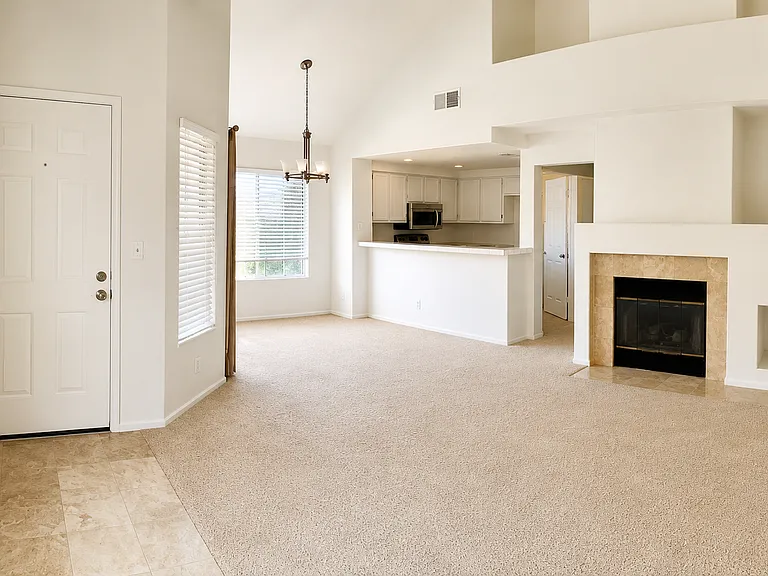 4240 Lost Hills Rd #3008 — Photo 2