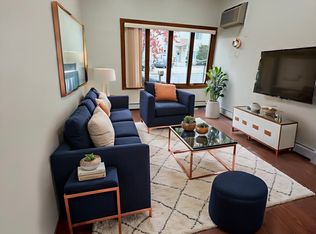 106 Green Valley Rd FLOOR 1, Staten Island, NY 10312