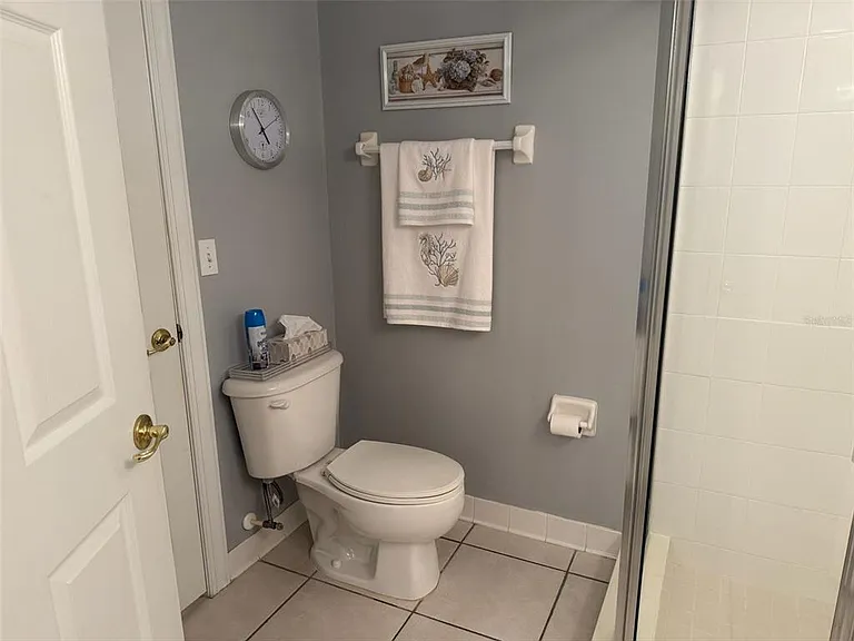 426 Bouchelle Dr #303 — Photo 36