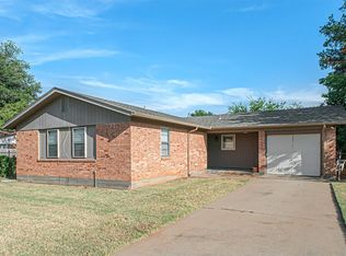 1411 Normandy Dr, Wichita Falls, TX 76301