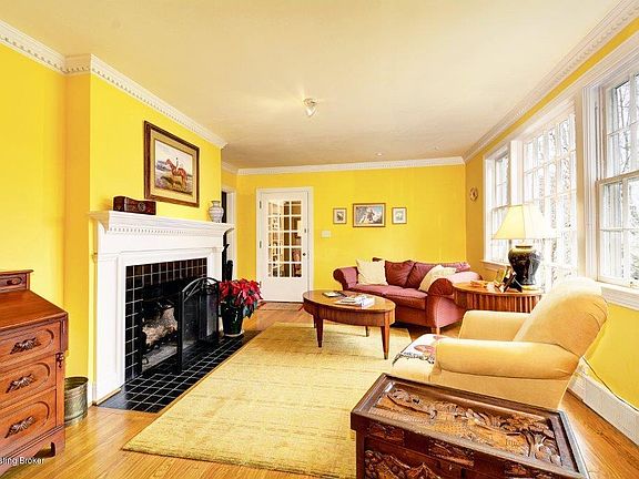 3rd image of 2545 Trevilian Way