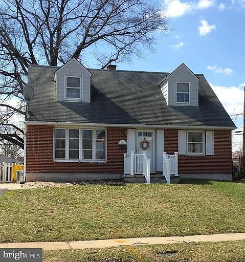 2nd image of 1822 Norfolk Rd