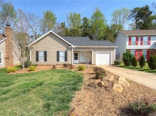 12116 Dolomite Dr, Pineville, NC 28134