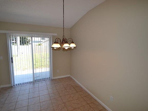4th image of 12291 Sondra Cove Trl N