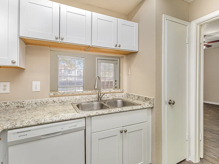 3615 W Northgate Dr #123 — Photo 8