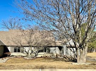 805 Spey, Winfield, KS 67156