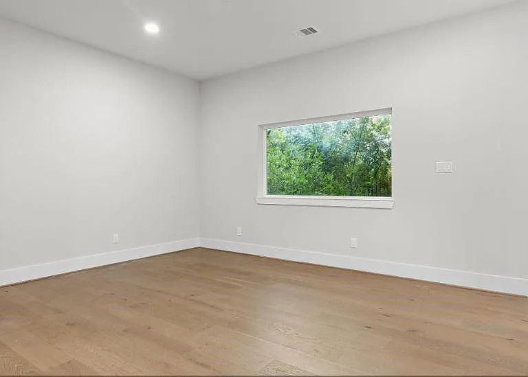 836 Fisher St #D — Photo 16