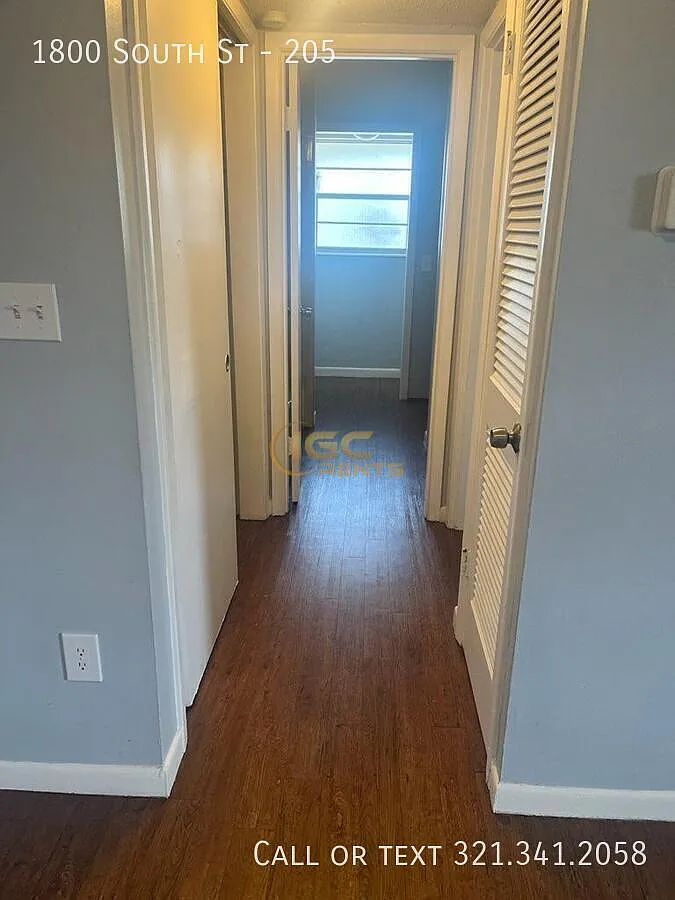 Cute 1 Bedroom 1 Bath Apartment! — Photo 4