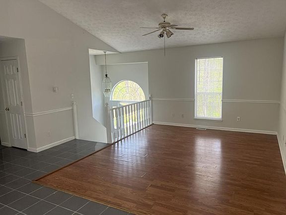 2nd image of 297 Kenway St