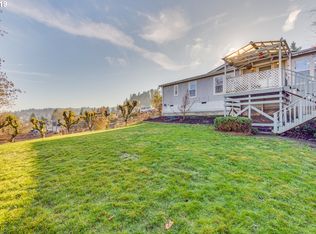 209 W 9th St, Rainier, OR 97048