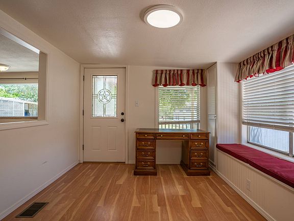 3rd image of 5 Rio Robles Dr