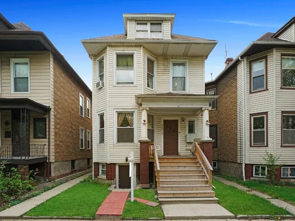 2252 N Lawndale Ave #1, Chicago, IL 60647
