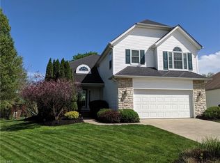 6164 Champagne Shrs, Medina, OH 44256