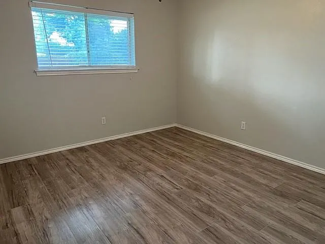 507 S Grove Rd — Photo 18