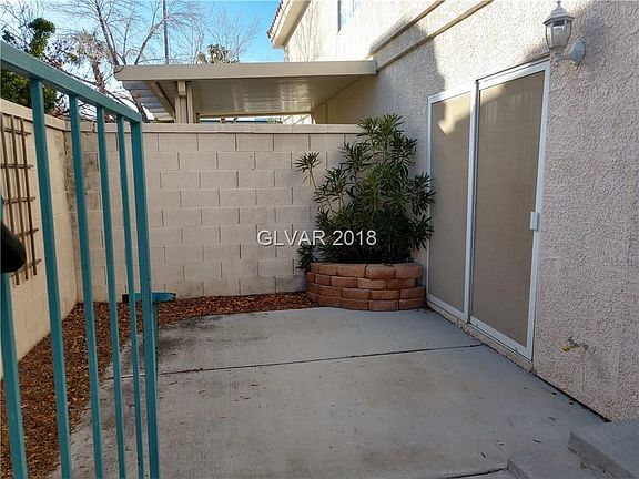 2nd image of 1041 Grammy Dr