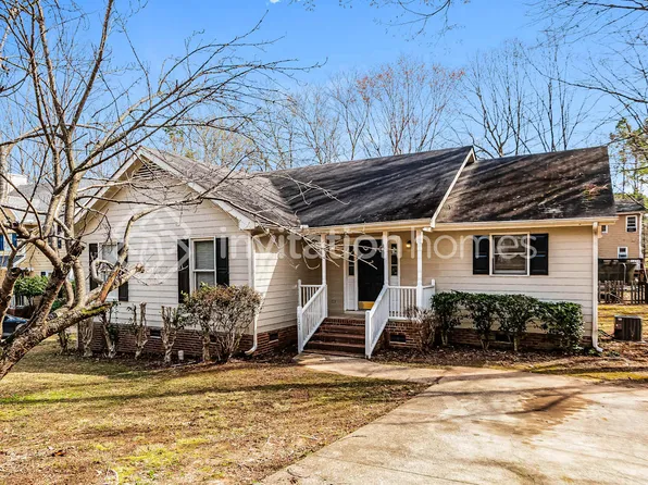 1108 Clifford Dr, Durham, NC 27704