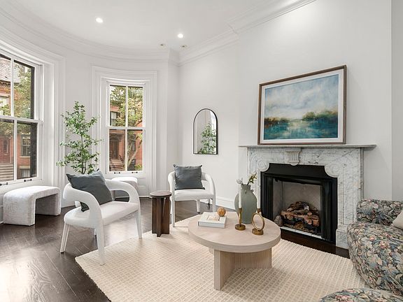 2nd image of 154 W Newton St #1