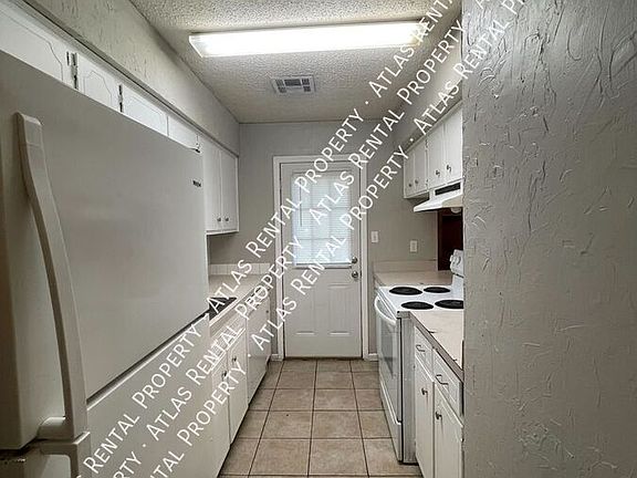 5th image of 640 Burlington Dr