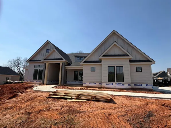 1091 Sunset Blf, Greensboro, GA 30642