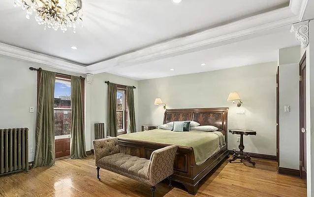 Rented by Compass | media 23