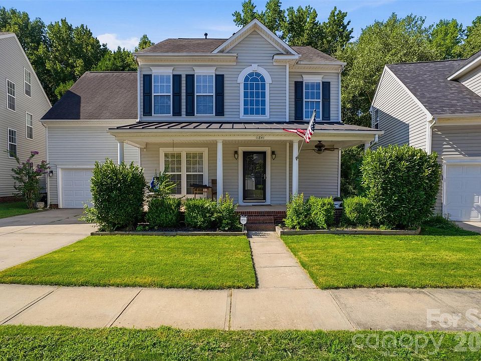 1st image of 11841 Royal Castle Ct