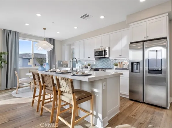 631 Aviary Ave, Rancho Mission Viejo, CA 92694