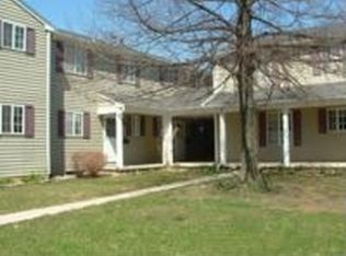 1625 Peppertree Ln #15, Lansing, MI 48912