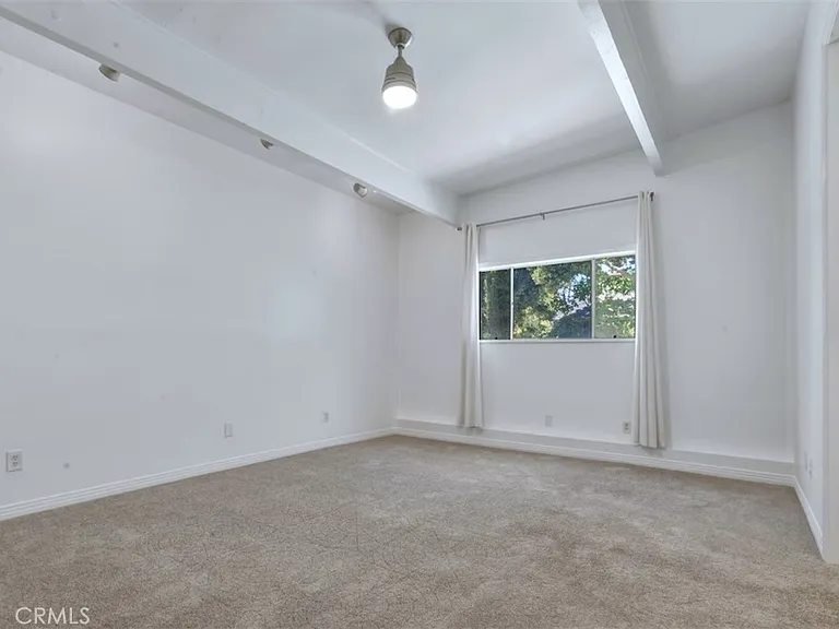 5836 Wish Ave — Photo 35