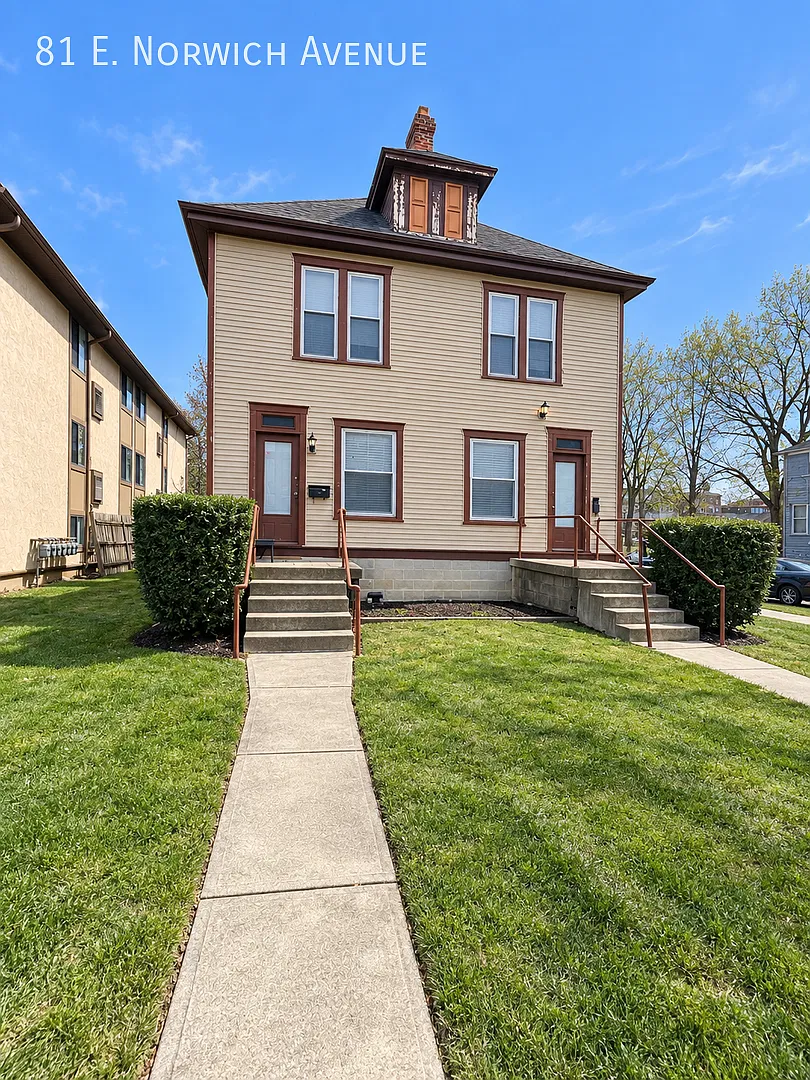 3 Bedroom available for Fall 2027 School Year! — Photo 1