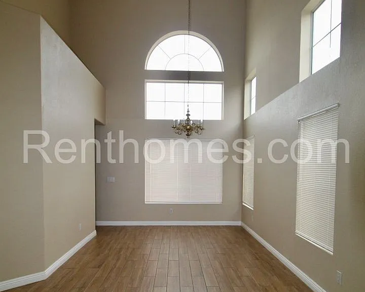 11597 Trailbrush Point — Photo 3