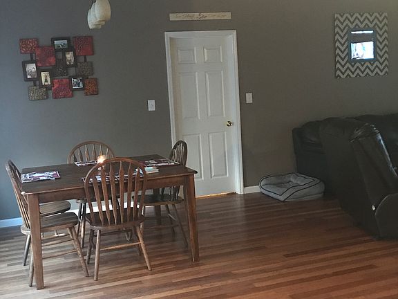 3rd image of 127 Chetola Dr NE