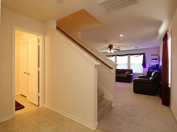 3rd image of 16402 Kendons Way Ln