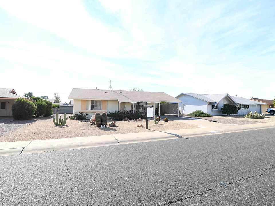 1st image of 10605 W La Jolla Dr