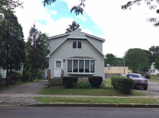 537 Merchants Rd, Rochester, NY 14609