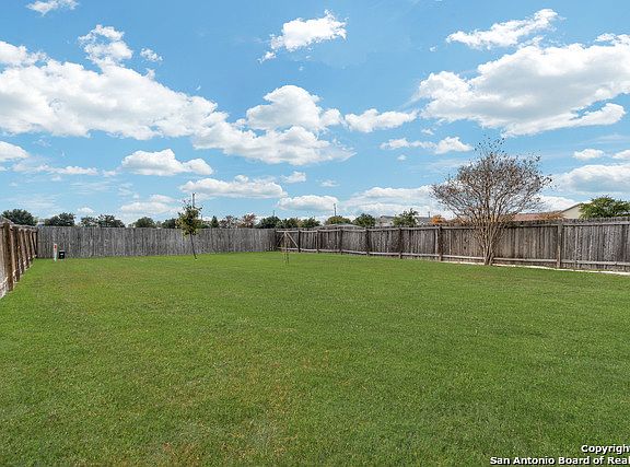 3rd image of 11118 Dublin Cir