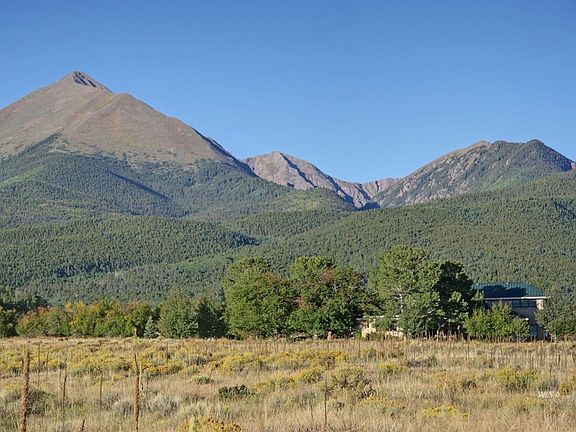 5th image of 181 Hennequin Creek Dr S