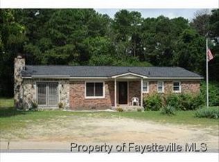 2100 Dillon Dr, Fayetteville, NC 28306