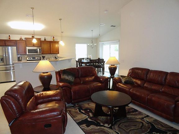 4th image of 587 Evening Falls Dr