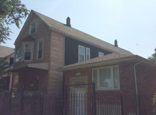 8208 S South Shore Dr, Chicago, IL 60617