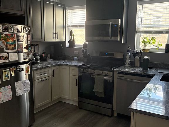 3rd image of 3507 Mulberry Way