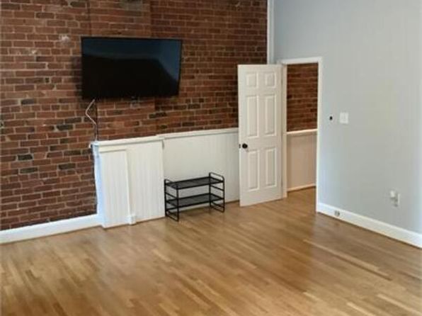 204 W Broad St APT 1