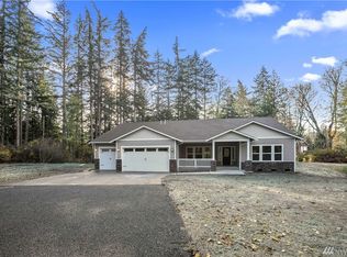 757 Arrowhead Rd, Camano Island, WA 98282