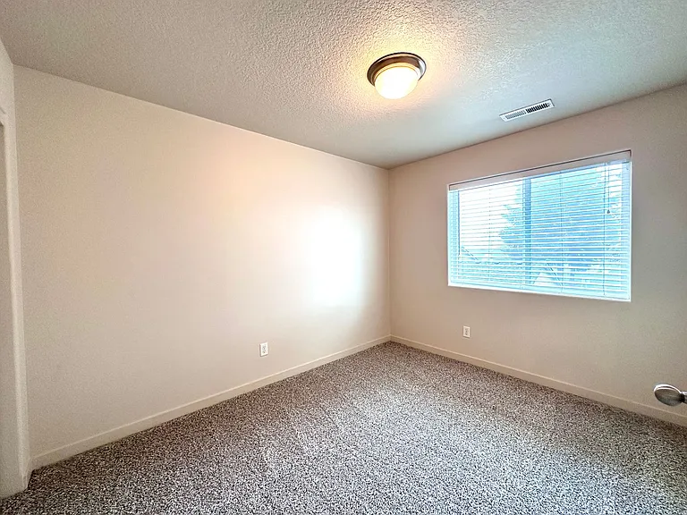 5215 NE 83rd Pl — Photo 19