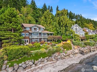 9889 NE South Beach Dr, Bainbridge Island, WA 98110