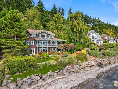 9889 NE South Beach Drive, Bainbridge Island, WA, 98110