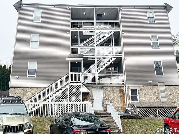 2nd image of 22 Woodbridge Avenue