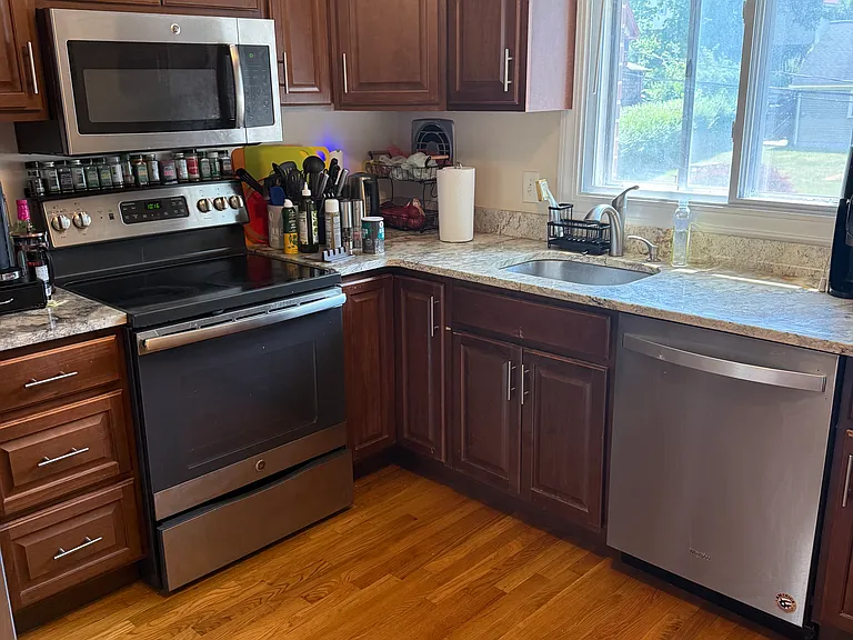 53 Curtis St #5 — Photo 6