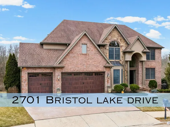 2701 Bristol Lake Dr, Columbia, MO 65201
